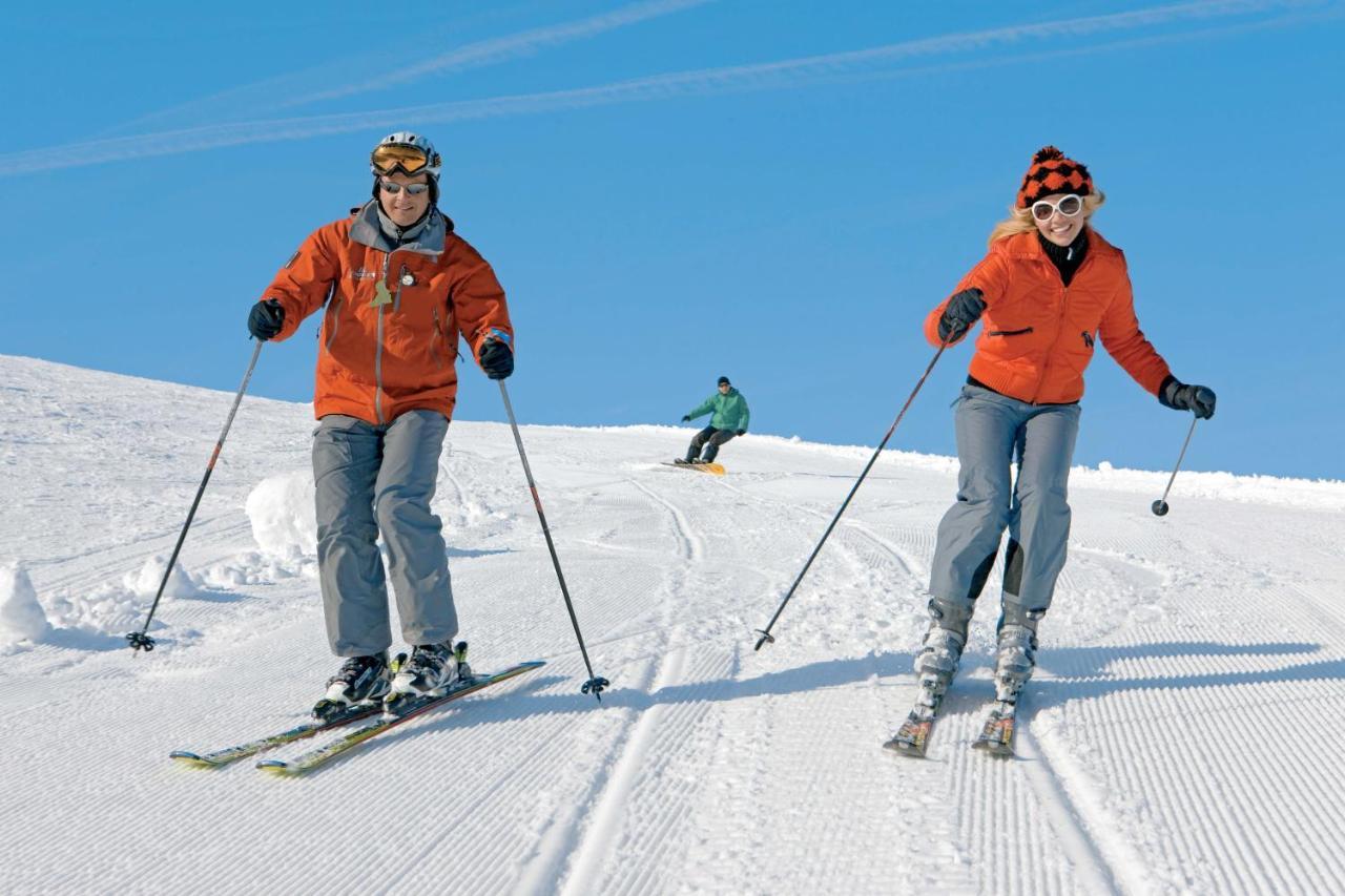 Hotel Die Post Bad Kleinkirchheim Bagian luar foto